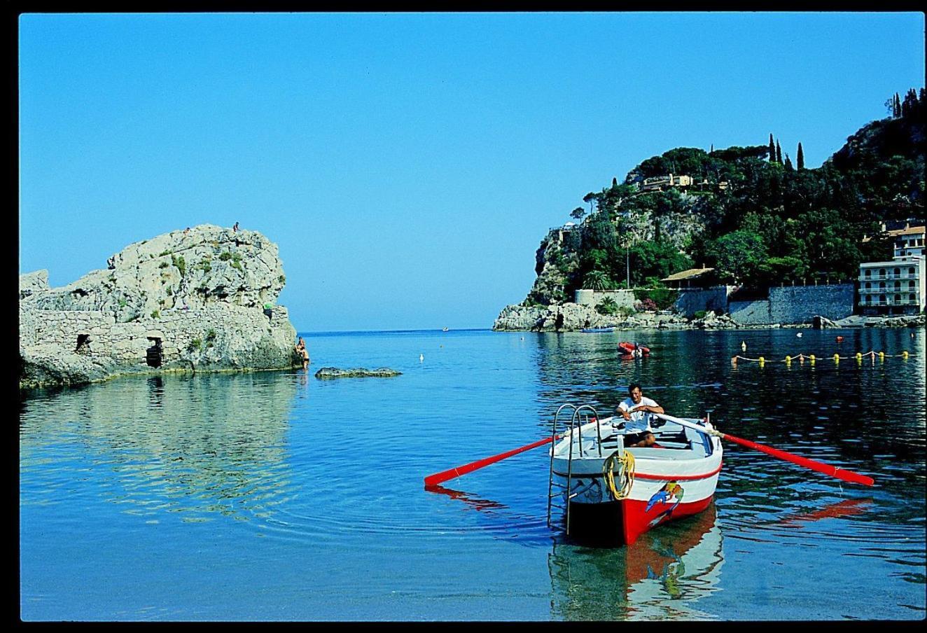 Hotel Sylesia Letojanni Bagian luar foto