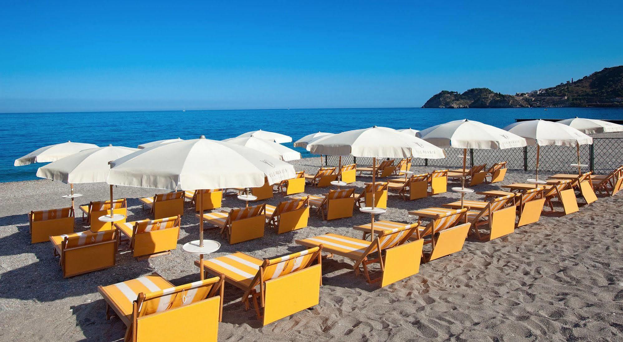 Hotel Sylesia Letojanni Bagian luar foto